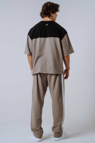 Футболка Nebbia Oversized Tee POWER Light Brown ASH 898