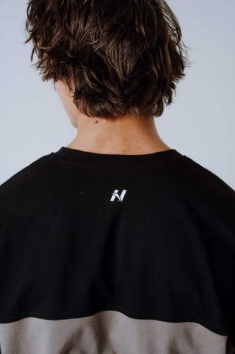 Футболка Nebbia Oversized Tee POWER Light Brown ASH 898