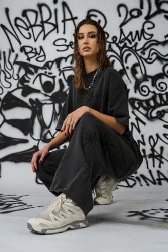 Футболка NEBBIA x Sexsdreams Women’s Oversized Tee Black 813