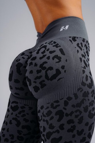 Леггинсы Nebbia Push-Up Compression Leopard Leggings PRIMAL Black Leopard 849