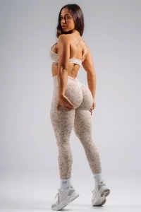 Леггинсы Nebbia Push-Up Compression Leopard Leggings PRIMAL Cream Leopard 849