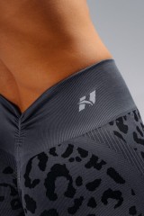 Шорты Nebbia Push-Up Compression Leopard Shorts PRIMAL Black Leopard 856