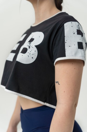 Топ Nebbia Oversized crop top GAME ON Black 610