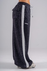 Штаны Nebbia Baggy Leopard Sweatpants PRIMAL Black Leopard 865