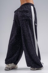 Штани Nebbia Baggy Leopard Sweatpants PRIMAL Black Leopard 865