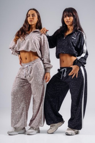 Штани Nebbia Baggy Leopard Sweatpants PRIMAL Black Leopard 865