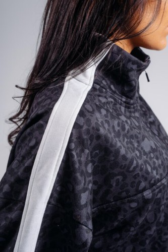 Кофта Nebbia Half-Zip Leopard Sweatshirt PRIMAL Black Leopard 866