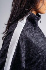 Кофта Nebbia Half-Zip Leopard Sweatshirt PRIMAL Black Leopard 866