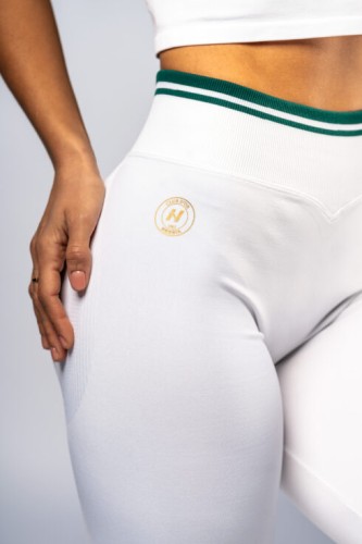 Леггинсы-клеш Nebbia High-Waist Flared Leggings CLUB D’OR White 630