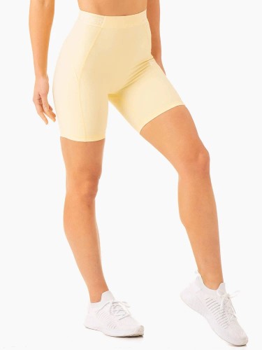 Шорты Level Up High Waisted Scrunch Shorts - Butter