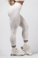 Легінси Nebbia Push-Up Leggings with Shaping Lines FLOW SEAMLESS Cream 497