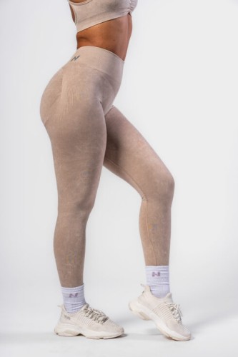 Легінси Nebbia Seamless High-Waist Leggings MAXIMUM PUSH-UP Cream 302