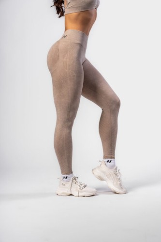 Легінси Nebbia High Waisted Push-Up Leggings TOTALLY SEAMLESS Cream 303