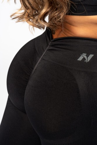 Леггинсы Nebbia High Waisted Push-Up Leggings TOTALLY SEAMLESS Black 303