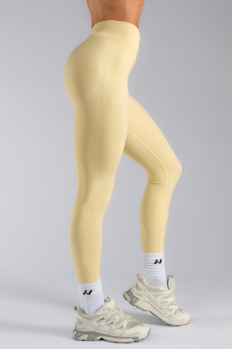 Леггинсы Nebbia High-Waist Push-Up Leggings ICE CREAM Yellow 888