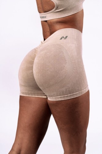 Шорти Nebbia High Waisted Push-Up Shorts TOTALLY SEAMLESS Cream 304
