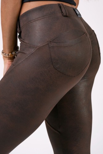 Штани NEBBIA LEATHER LOOK BUBBLE BUTT PANTS 538
