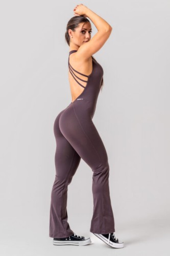 Комбинезон Nebbia Sculpting Flared Jumpsuit OWN THE GYM Brown 397