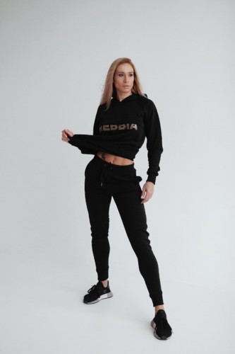 СПОРТИВНЫЕ ШТАНЫ SWEATPANTS GOLD CLASSIC 826
