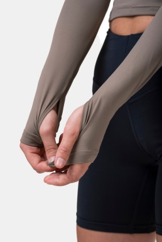 ТОП LONG SLEEVE THUMBHOLE SPORTY CROP TOP MOCHA 585