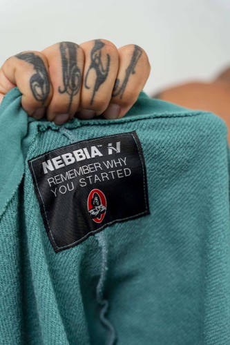 Безрукавка Nebbia Sleeveless Hoodie Sweatshirt IRON BEAST Green 710
