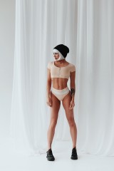 Топ Fitzona BEIGE SWIMSUIT TOP WITH SLEEVES AND ZIPER