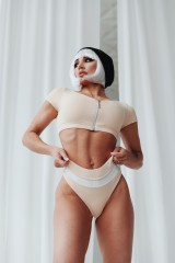 Топ Fitzona BEIGE SWIMSUIT TOP WITH SLEEVES AND ZIPER