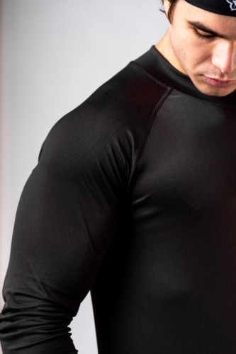 Лонгслив чоловічий Nebbia Seamless Long-Sleeve Top POWER Black 901
